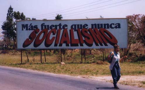 Ms fuerte que nunca socialismo